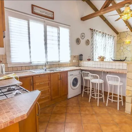 Oasis Apartment